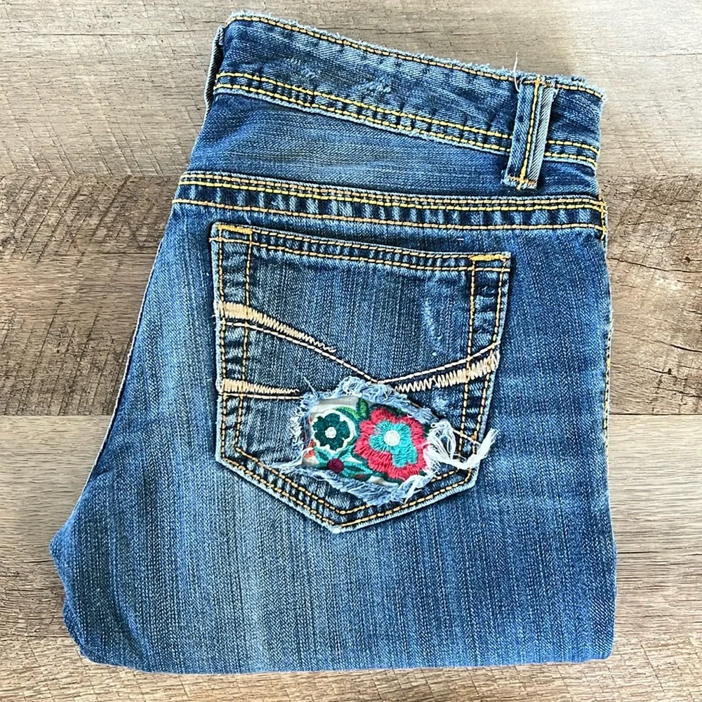 Aeropostale Cropped Jean size 5/6 - Picture 1 of 15